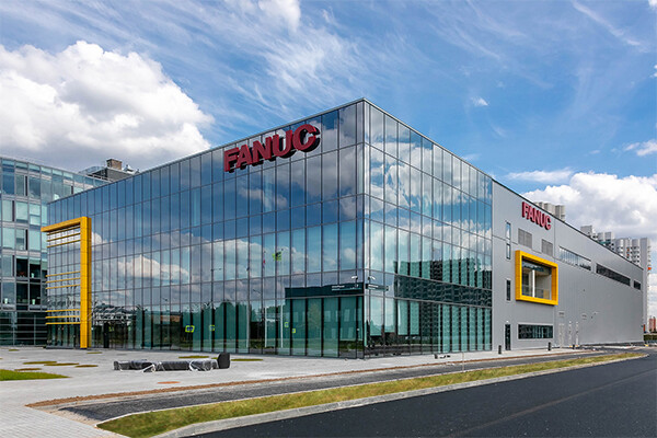  6 700 m²production plant for Fanuc that meet the specific needs of the manufacturing facility
